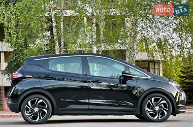 Хетчбек Chevrolet Bolt EV 2023 в 