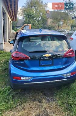 Хэтчбек Chevrolet Bolt EV 2019 в 