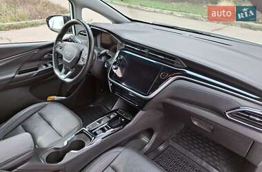 Хетчбек Chevrolet Bolt EV 2023 в 