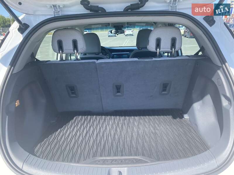 Хэтчбек Chevrolet Bolt EV 2018 в Измаиле фото 6 Хэтчбек Chevrolet Bolt EV 2018 в Измаиле