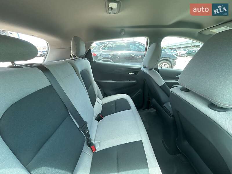 Хэтчбек Chevrolet Bolt EV 2020 в Синельниково