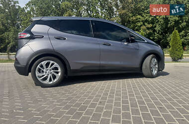 Хэтчбек Chevrolet Bolt EV 2023 в 