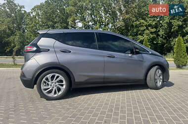 Хэтчбек Chevrolet Bolt EV 2023 в 
