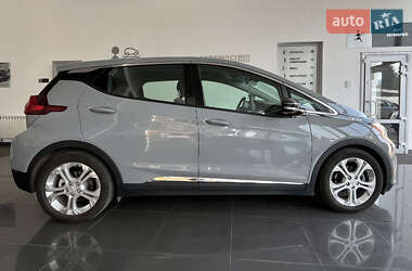 Хетчбек Chevrolet Bolt EV 2021 в 