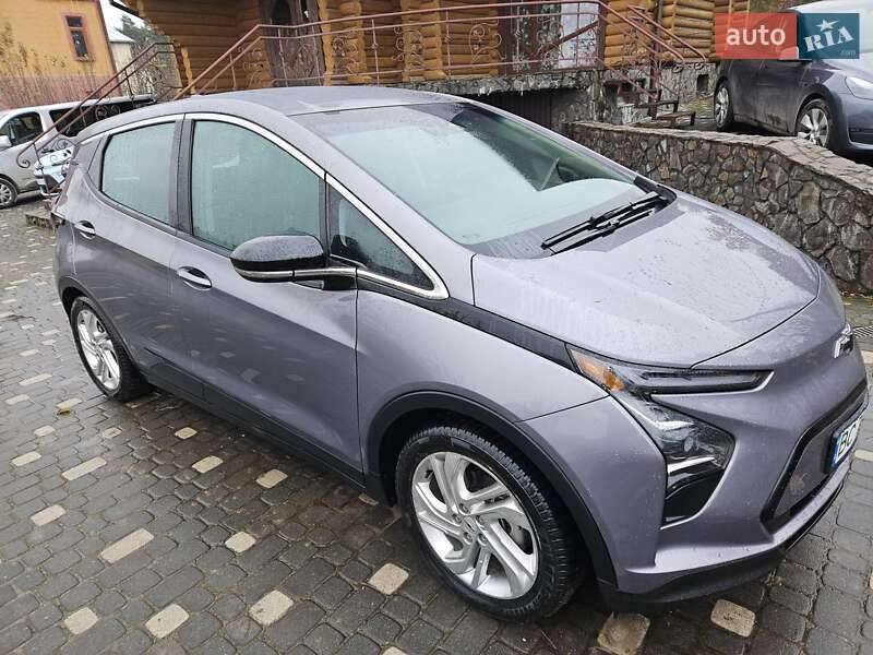 Хэтчбек Chevrolet Bolt EV 2023 в Львове