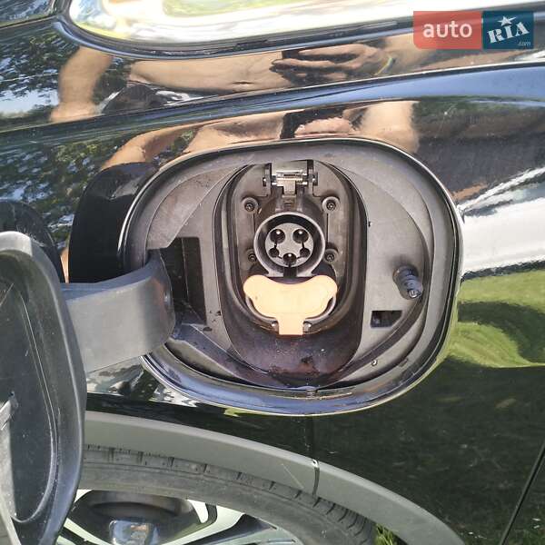 Хетчбек Chevrolet Bolt EV 2019 в Львові