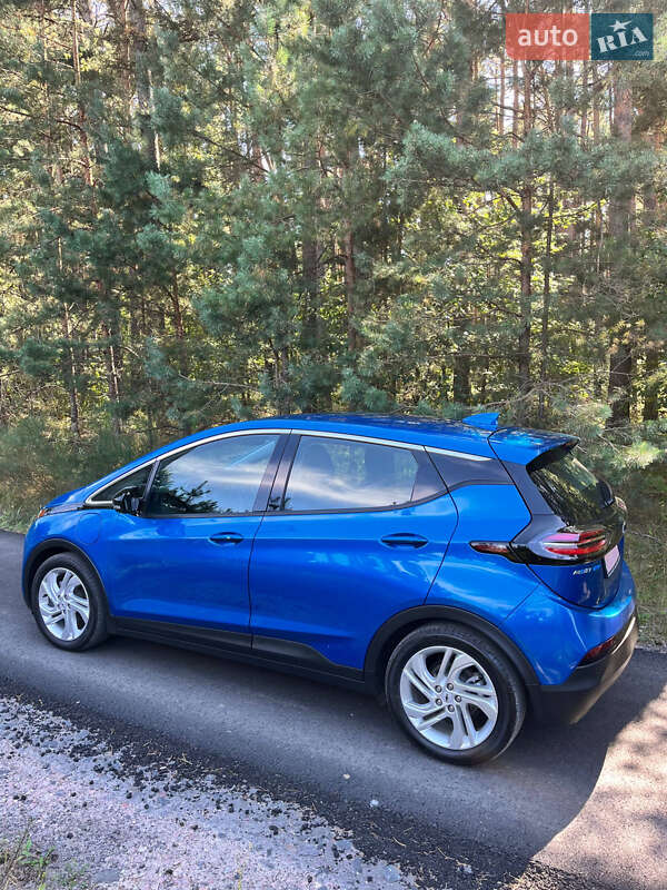 Хэтчбек Chevrolet Bolt EV 2022 в Костополе фото 13 Хэтчбек Chevrolet Bolt EV 2022 в Костополе