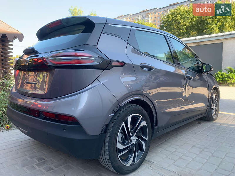 Хэтчбек Chevrolet Bolt EV 2023 в Тернополе фото 12 Хэтчбек Chevrolet Bolt EV 2023 в Тернополе