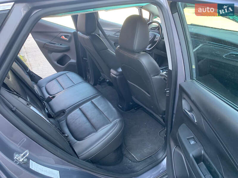 Хэтчбек Chevrolet Bolt EV 2023 в Тернополе фото 22 Хэтчбек Chevrolet Bolt EV 2023 в Тернополе