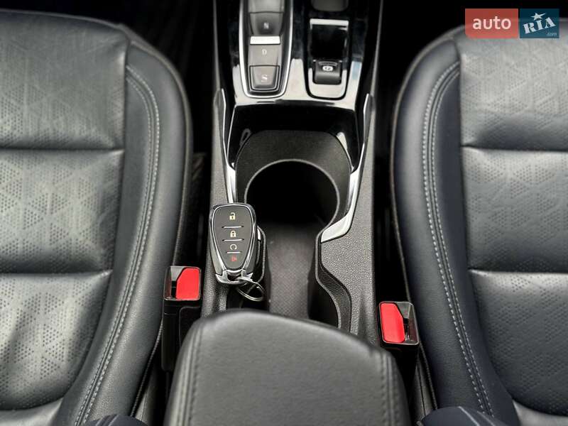 Хэтчбек Chevrolet Bolt EV 2021 в Ровно