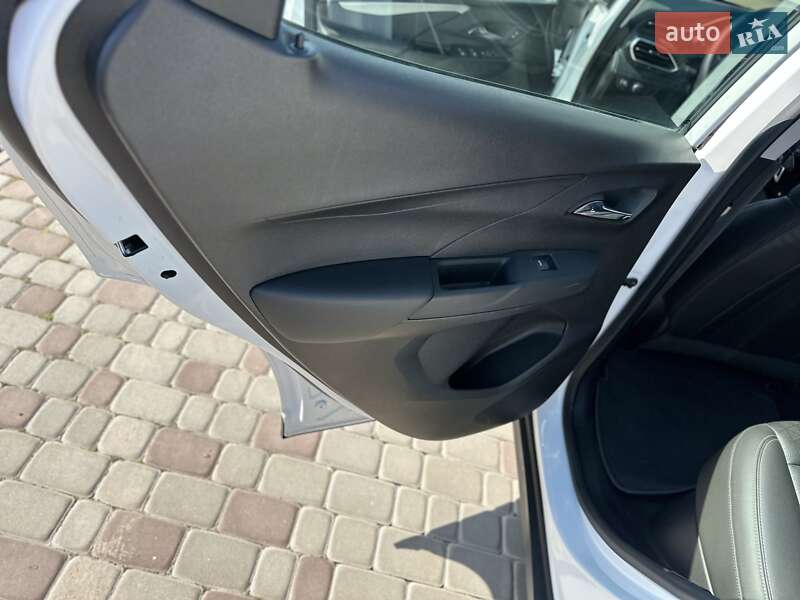 Хэтчбек Chevrolet Bolt EV 2022 в Виннице