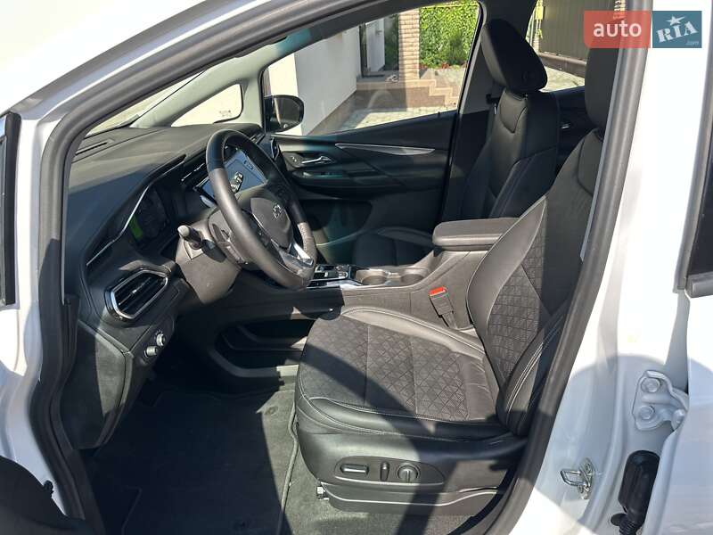 Хэтчбек Chevrolet Bolt EV 2022 в Виннице