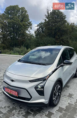 Хэтчбек Chevrolet Bolt EV 2023 в 