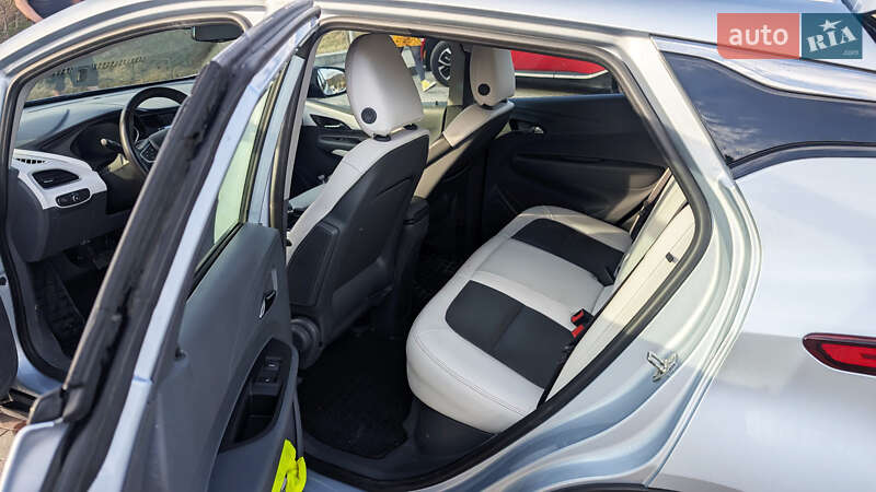 Хэтчбек Chevrolet Bolt EV 2017 в Львове