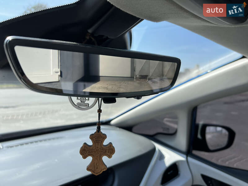 Хэтчбек Chevrolet Bolt EV 2021 в Бородянке фото 24 Хэтчбек Chevrolet Bolt EV 2021 в Бородянке