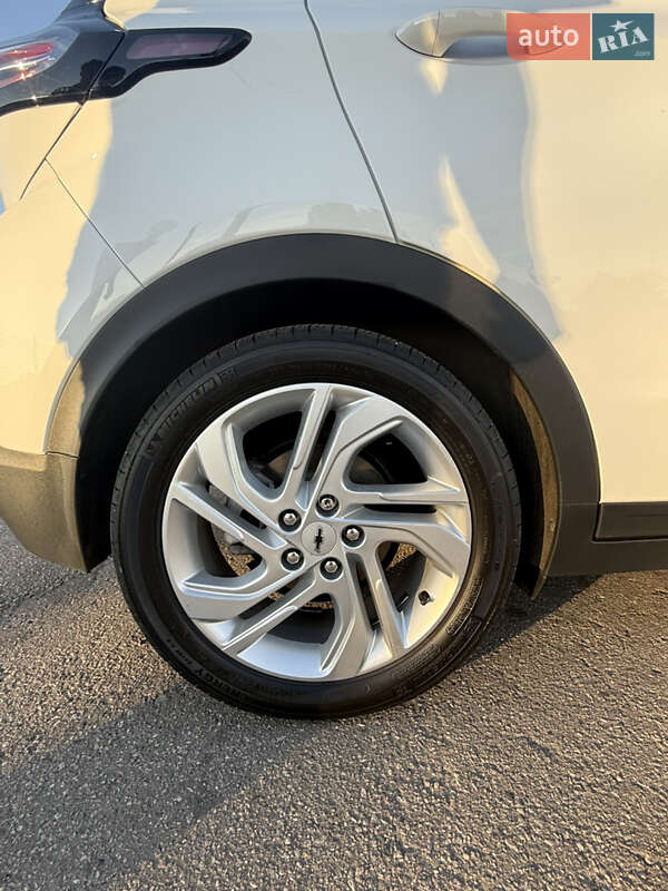 Хетчбек Chevrolet Bolt EV 2023 в Харкові