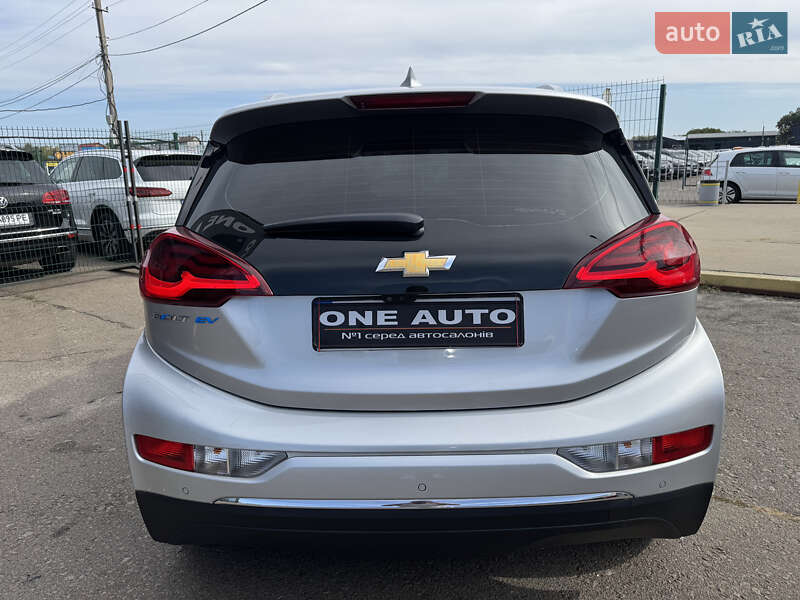Хетчбек Chevrolet Bolt EV 2021 в Києві фото 8 Хетчбек Chevrolet Bolt EV 2021 в Києві