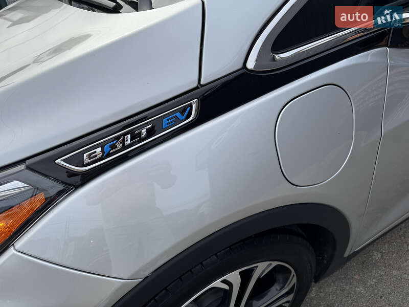 Хетчбек Chevrolet Bolt EV 2021 в Києві фото 16 Хетчбек Chevrolet Bolt EV 2021 в Києві