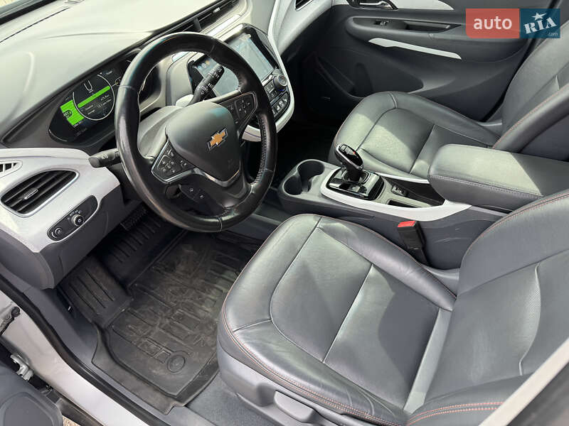 Хетчбек Chevrolet Bolt EV 2021 в Києві фото 18 Хетчбек Chevrolet Bolt EV 2021 в Києві