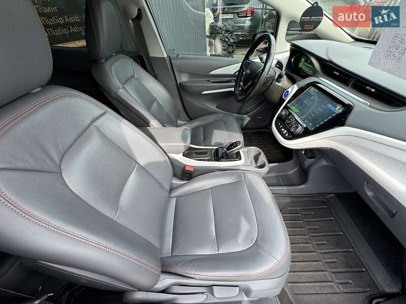Хетчбек Chevrolet Bolt EV 2021 в Києві фото 43 Хетчбек Chevrolet Bolt EV 2021 в Києві