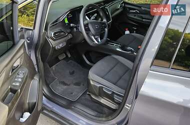 Хэтчбек Chevrolet Bolt EV 2022 в 