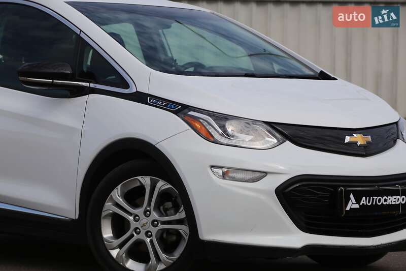 Хетчбек Chevrolet Bolt EV 2020 в Києві фото 4 Хетчбек Chevrolet Bolt EV 2020 в Києві