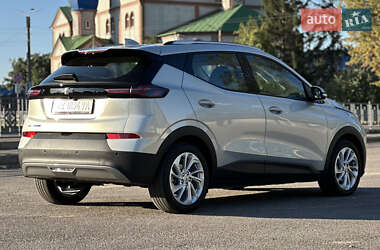 Хэтчбек Chevrolet Bolt EV 2023 в 