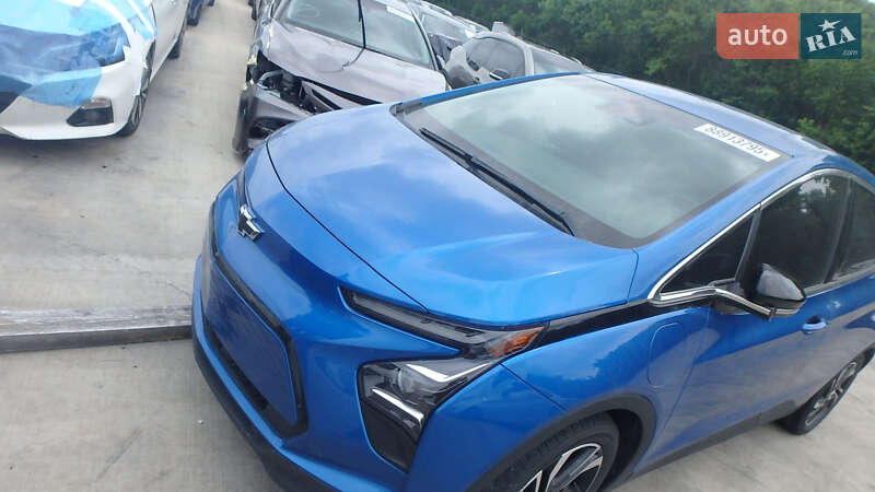 Хэтчбек Chevrolet Bolt EV 2021 в 
