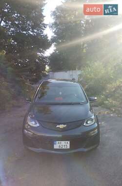 Хэтчбек Chevrolet Bolt EV 2020 в 
