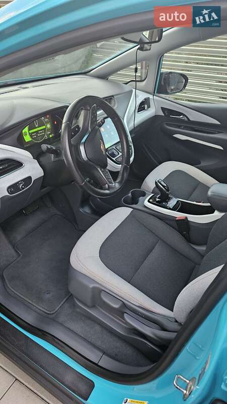 Хетчбек Chevrolet Bolt EV 2020 в Києві фото 22 Хетчбек Chevrolet Bolt EV 2020 в Києві
