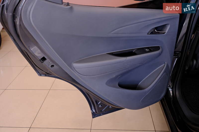 Хэтчбек Chevrolet Bolt EV 2018 в Одессе