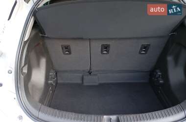 Хэтчбек Chevrolet Bolt EV 2022 в 