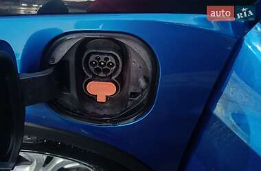 Хэтчбек Chevrolet Bolt EV 2018 в 