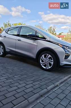 Хэтчбек Chevrolet Bolt EV 2023 в 