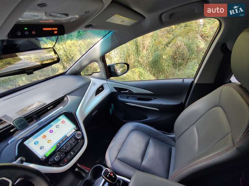 Хетчбек Chevrolet Bolt EV 2017 в Києві