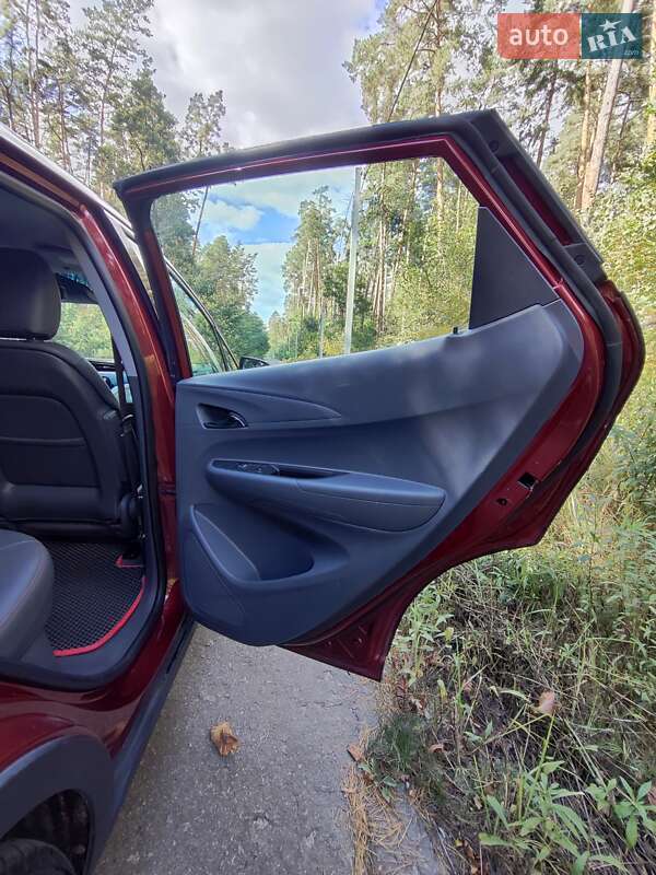 Хетчбек Chevrolet Bolt EV 2017 в Києві