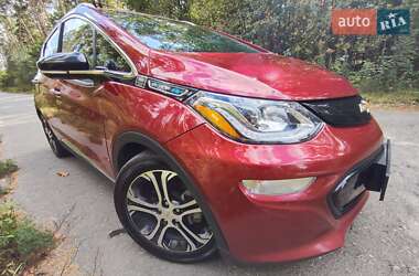 Хэтчбек Chevrolet Bolt EV 2017 в 
