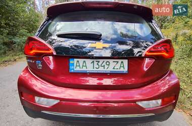 Хэтчбек Chevrolet Bolt EV 2017 в 