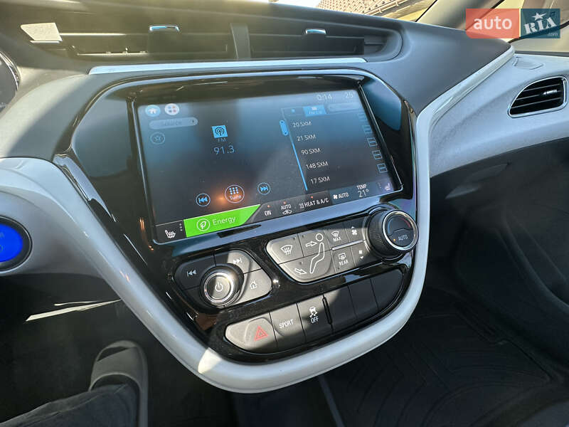 Хэтчбек Chevrolet Bolt EV 2017 в Виннице