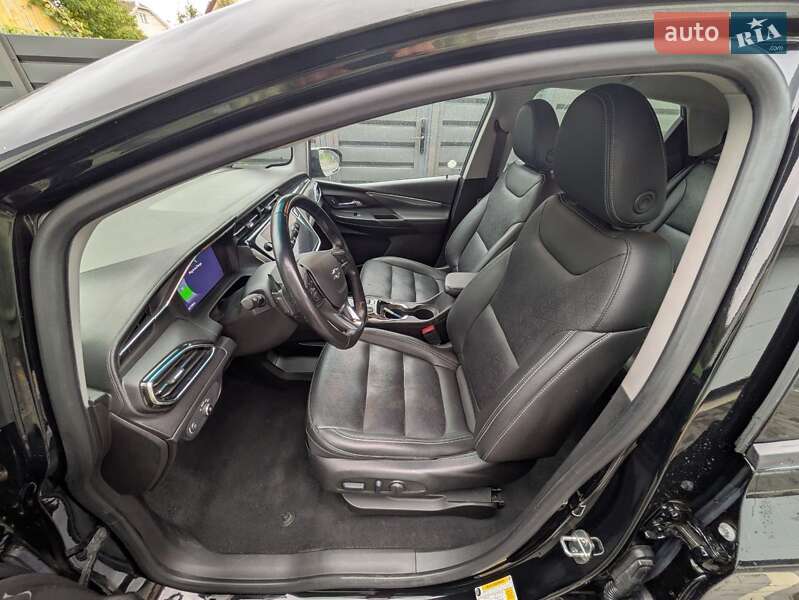 Хэтчбек Chevrolet Bolt EV 2023 в Ивано-Франковске
