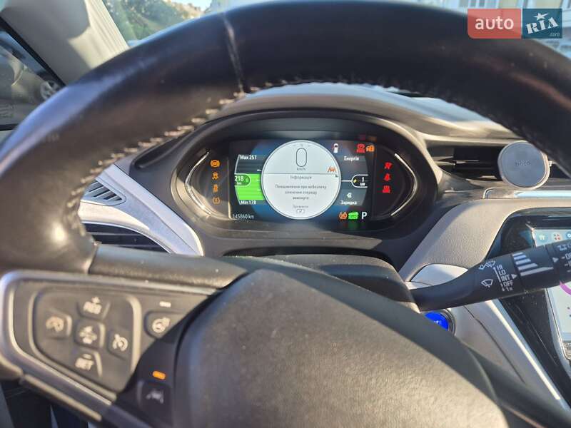 Хэтчбек Chevrolet Bolt EV 2017 в Киеве