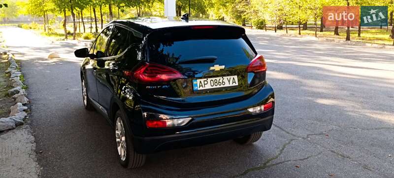 Хэтчбек Chevrolet Bolt EV 2017 в Запорожье