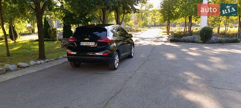 Хэтчбек Chevrolet Bolt EV 2017 в Запорожье