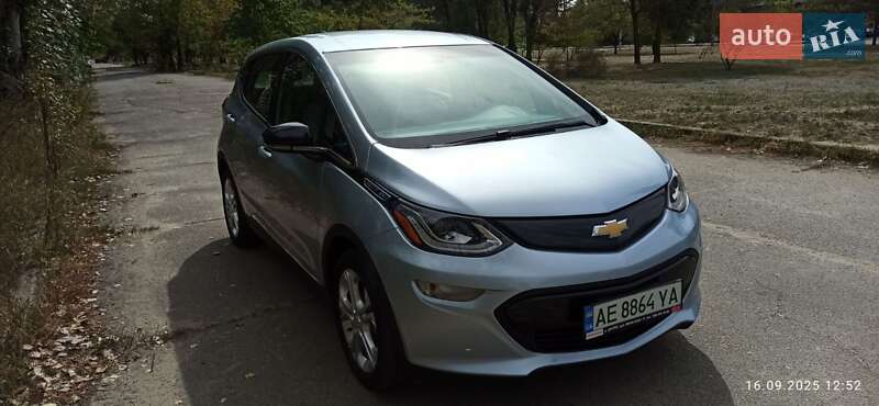 Хэтчбек Chevrolet Bolt EV 2017 в Днепре фото 2 Хэтчбек Chevrolet Bolt EV 2017 в Днепре