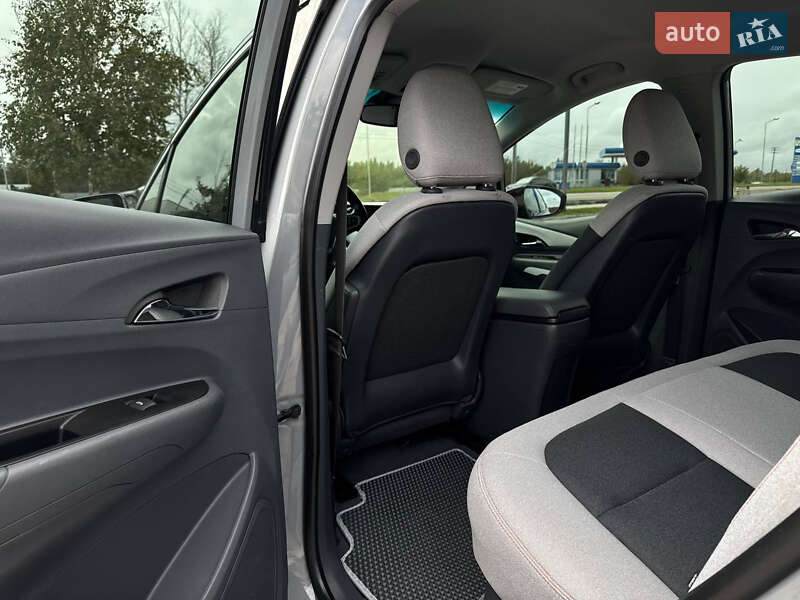 Хэтчбек Chevrolet Bolt EV 2018 в Ивано-Франковске