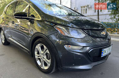 Хэтчбек Chevrolet Bolt EV 2018 в 