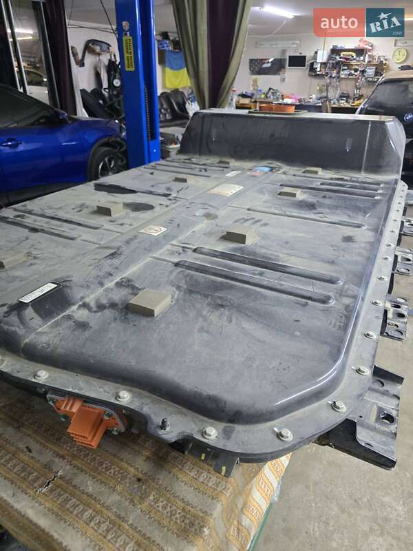 Хэтчбек Chevrolet Bolt EV 2016 в Украинке