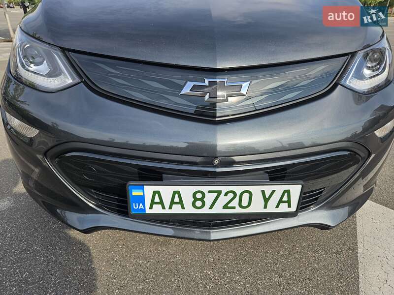 Хэтчбек Chevrolet Bolt EV 2018 в Киеве фото 2 Хэтчбек Chevrolet Bolt EV 2018 в Киеве