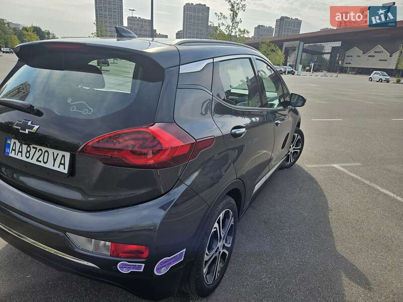Хэтчбек Chevrolet Bolt EV 2018 в Киеве фото 43 Хэтчбек Chevrolet Bolt EV 2018 в Киеве