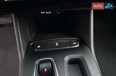 Хэтчбек Chevrolet Bolt EV 2022 в 